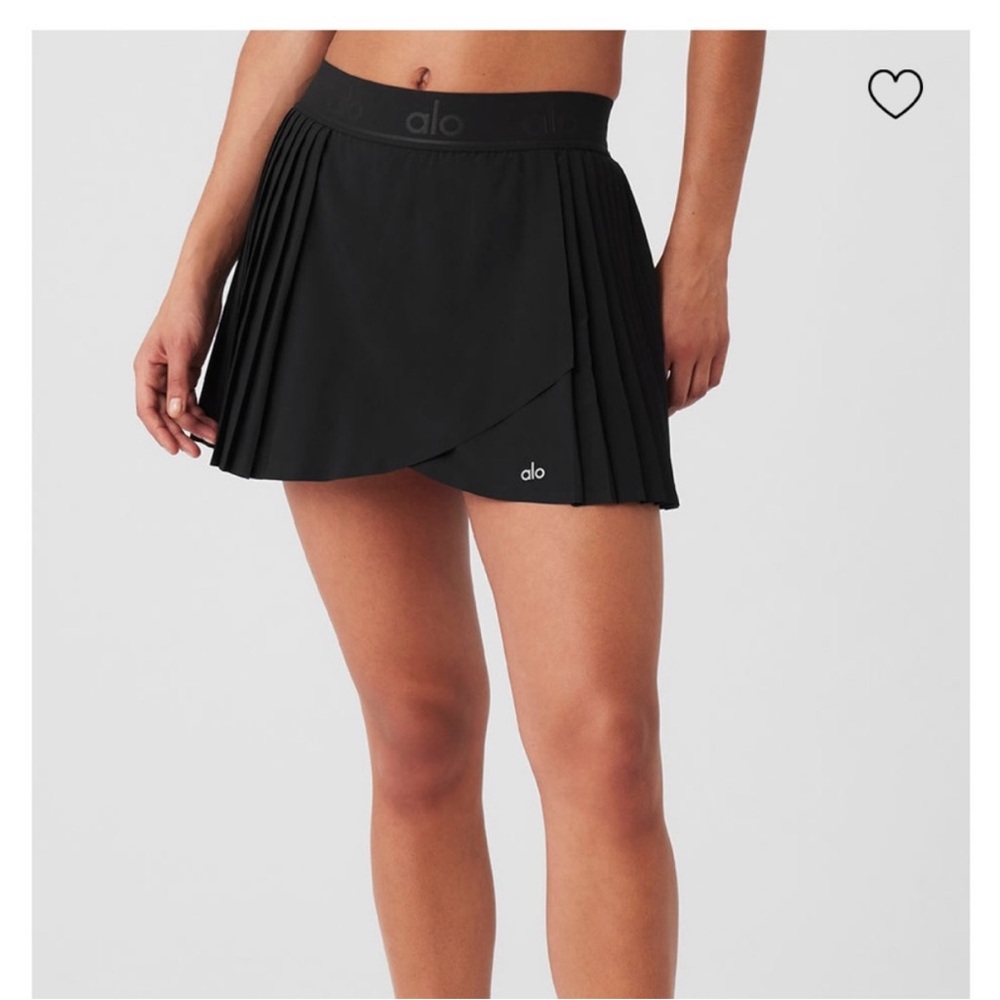 ALO Yoga Aces Skirt in Black